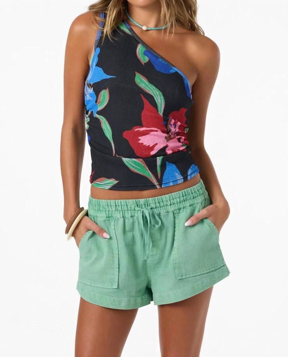 NEW O'NEILL celeste floral top in black